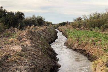 El pueblo de Jáchal tiene que seguir usando entonces el agua que saca del río Jáchal