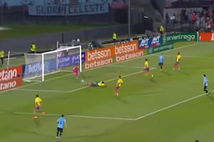 El tiro libre de Juanfer, el gol en contra con doble carambola, la remontada en 3 minutos y dos tantos más a los 100